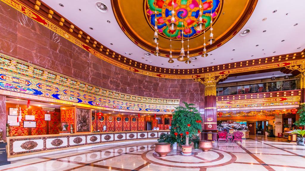 Shenchuan Tibetan Style Hotel Shangri-La Ngoại thất bức ảnh